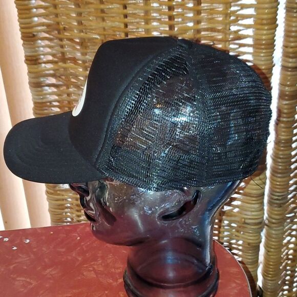 Rarotonga Brewing hat. Cook islands - Picture 4 of 6